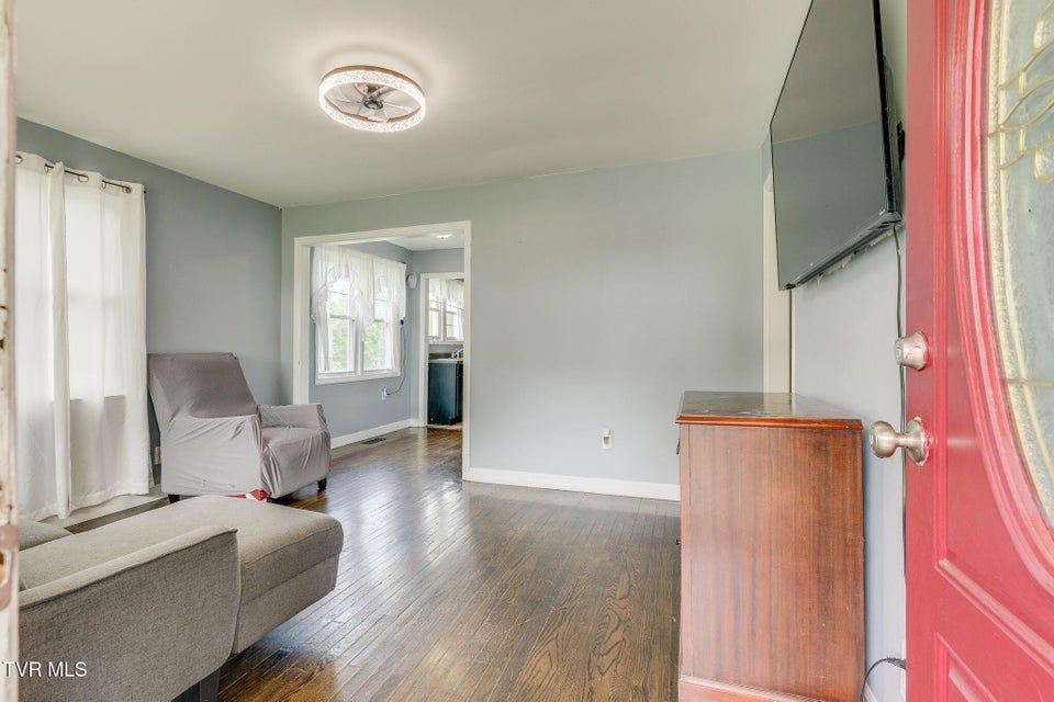 Photo #4: 2304 Bay Street