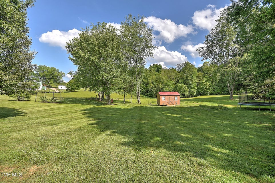 Photo #37: 1297 Fall Creek Road