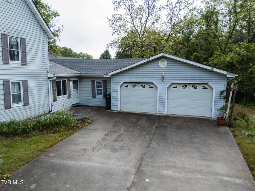 Photo #6: 380 Oak Grove Road