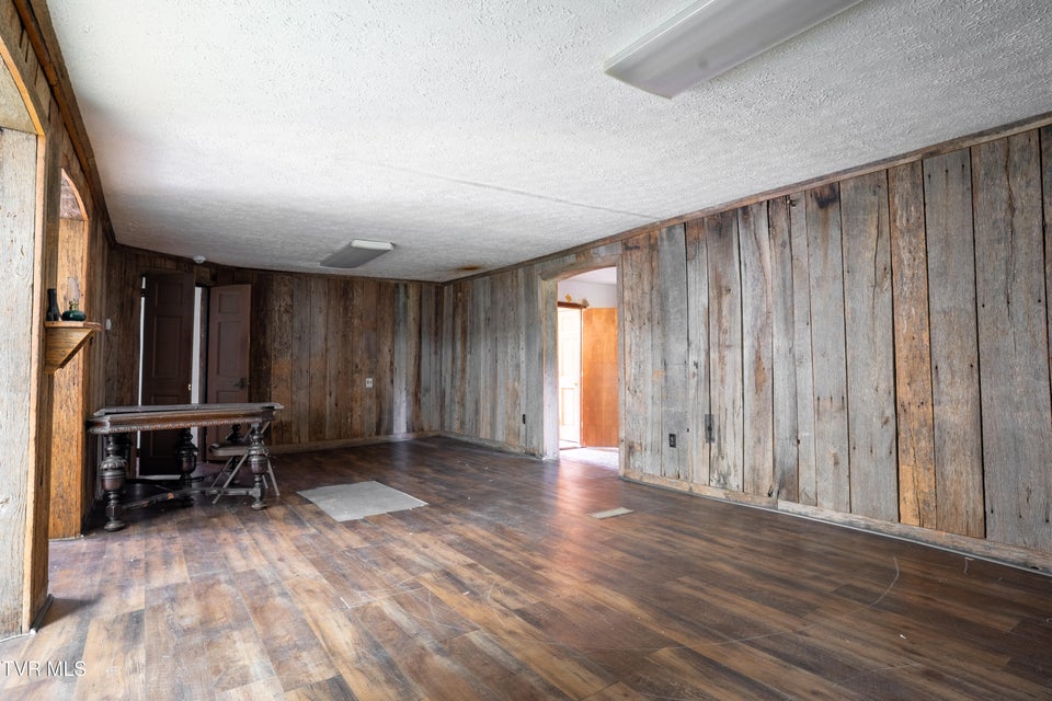 Photo #46: 380 Oak Grove Road