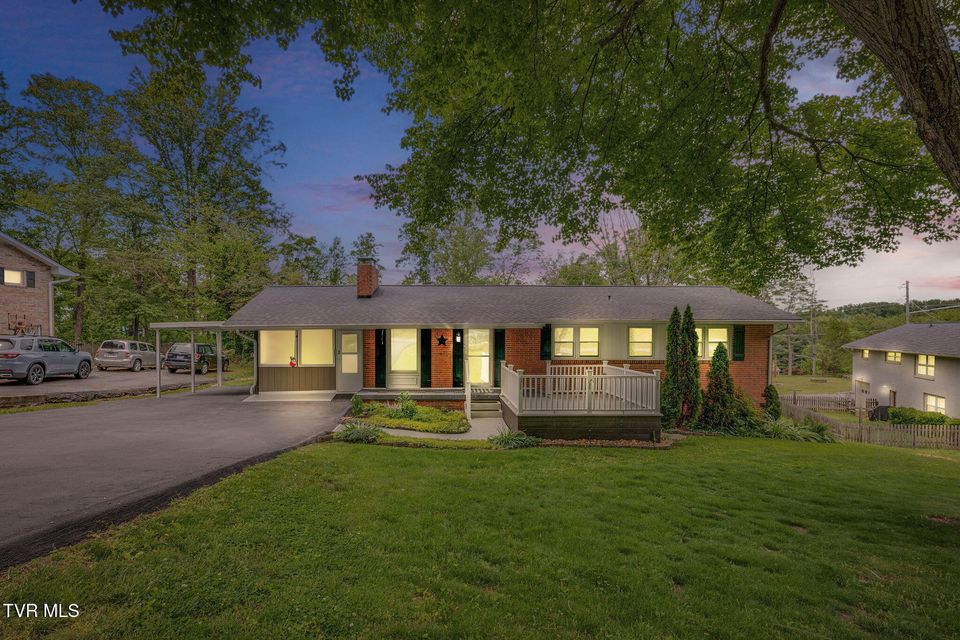 Photo #2: 2344 Stuart Drive