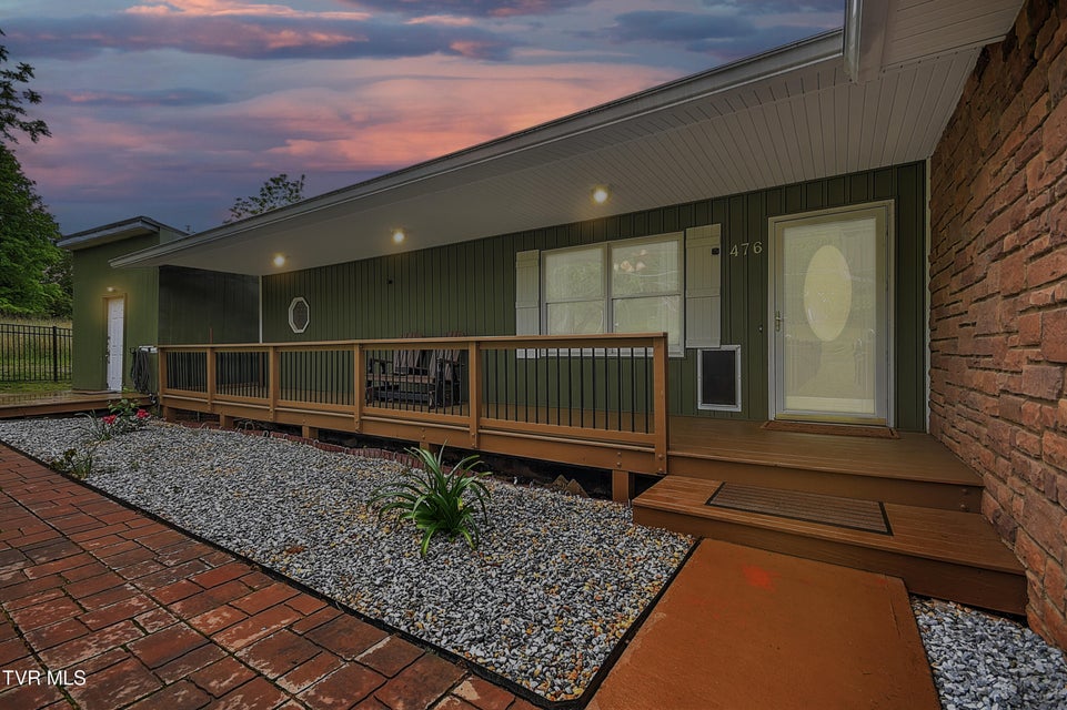 Photo #95: 476 Sportsman Dock Road