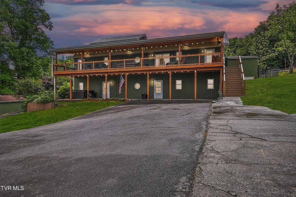 Photo #97: 476 Sportsman Dock Road