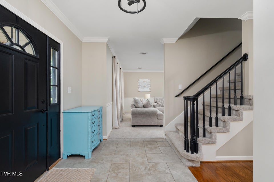 Photo #11: 821 Regency Drive