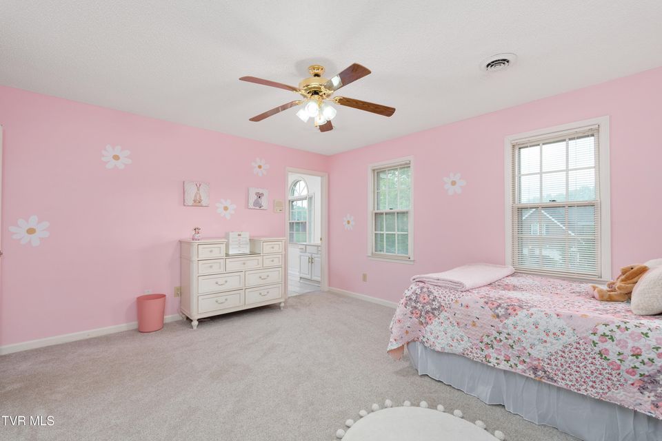 Photo #36: 821 Regency Drive
