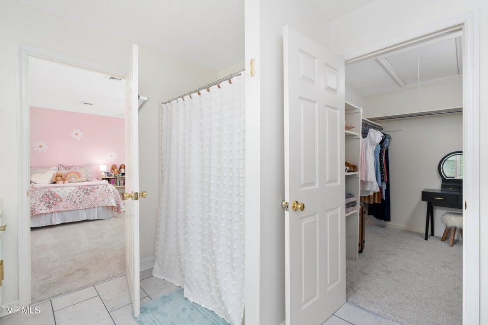 Photo #39: 821 Regency Drive
