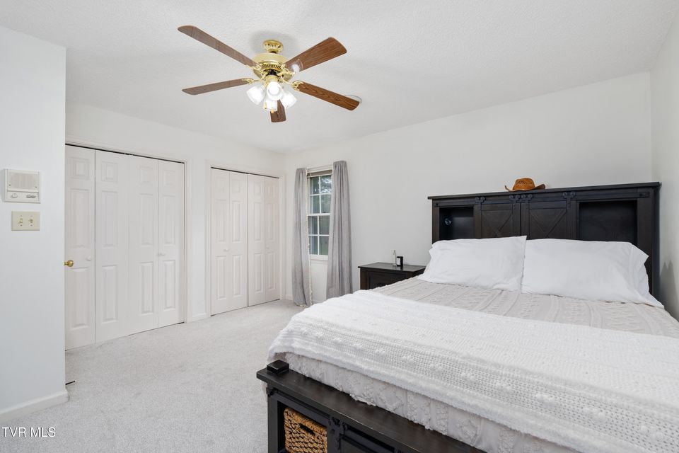 Photo #44: 821 Regency Drive