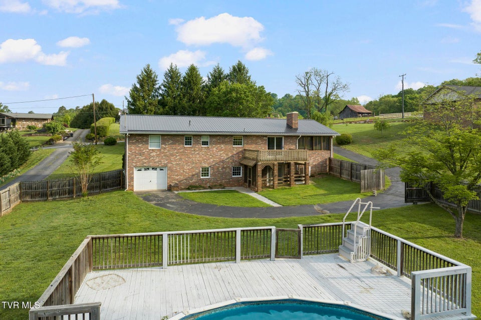 Photo #52: 548 Holston River Drive