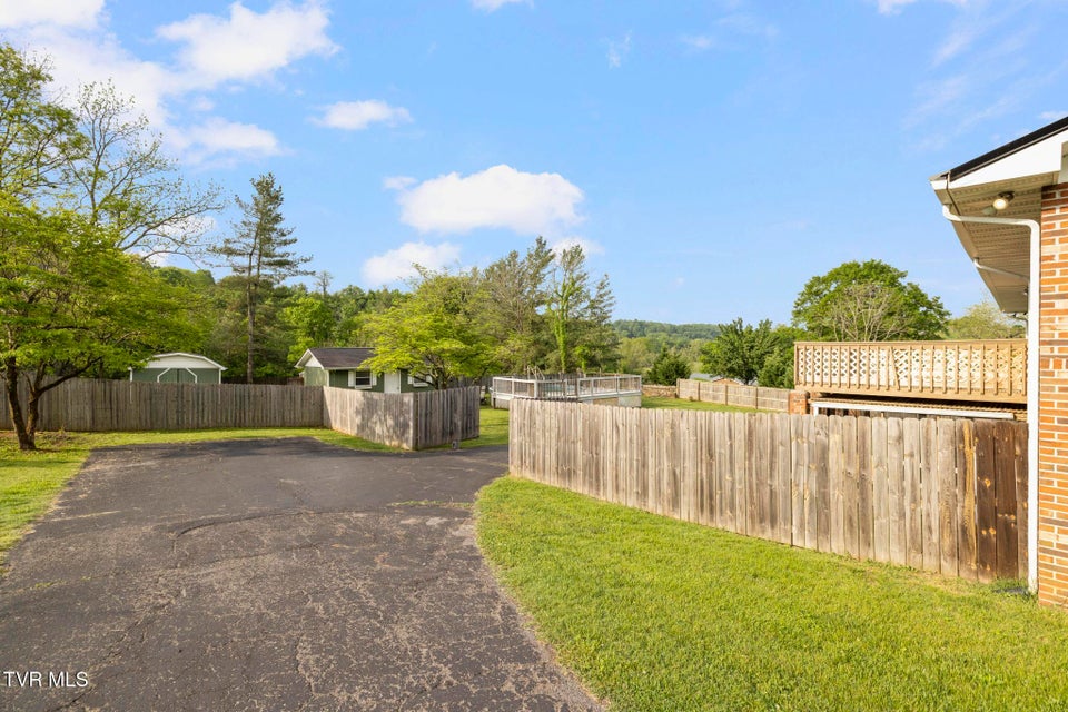 Photo #51: 548 Holston River Drive