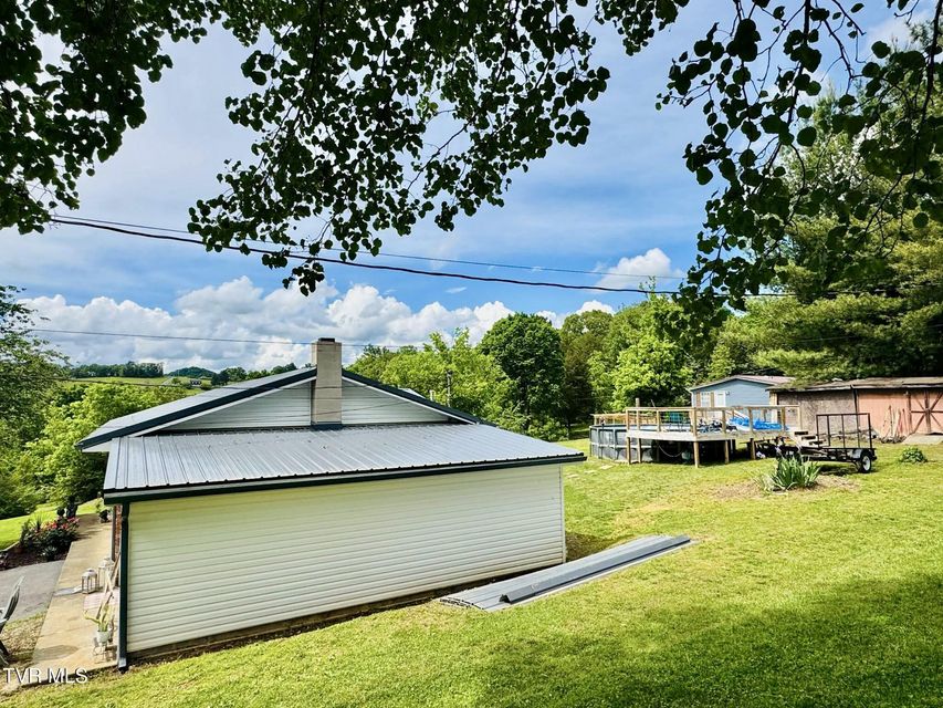 Photo #8: 224 Dogwood Drive