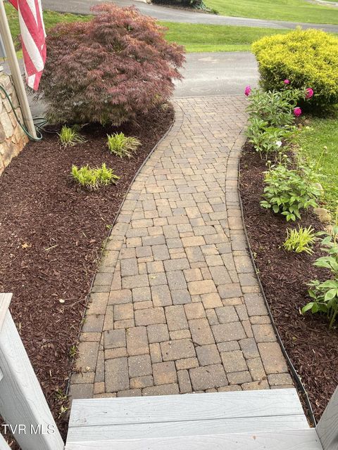 Photo #5: 203 Oak Lane