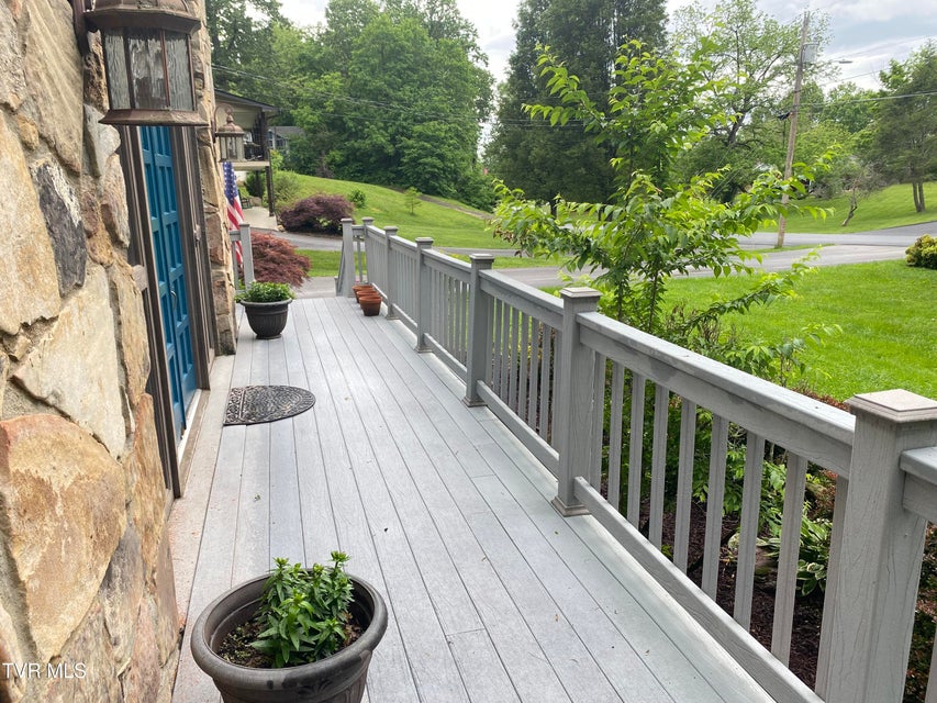Photo #18: 203 Oak Lane