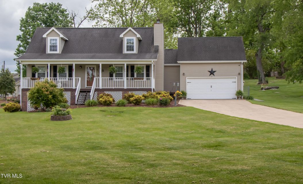 Photo #2: 3493 Weaver Pike