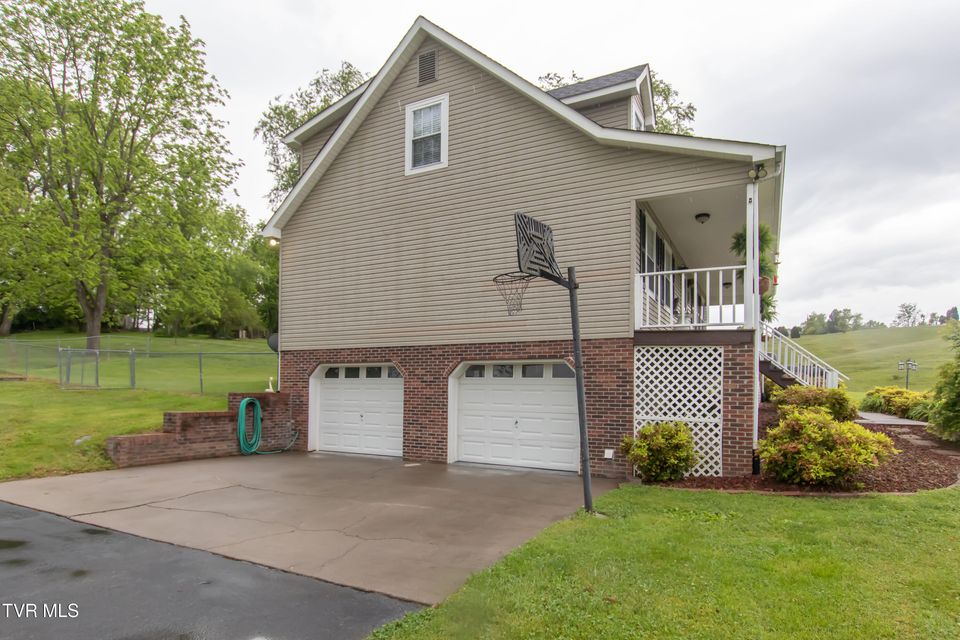Photo #14: 3493 Weaver Pike