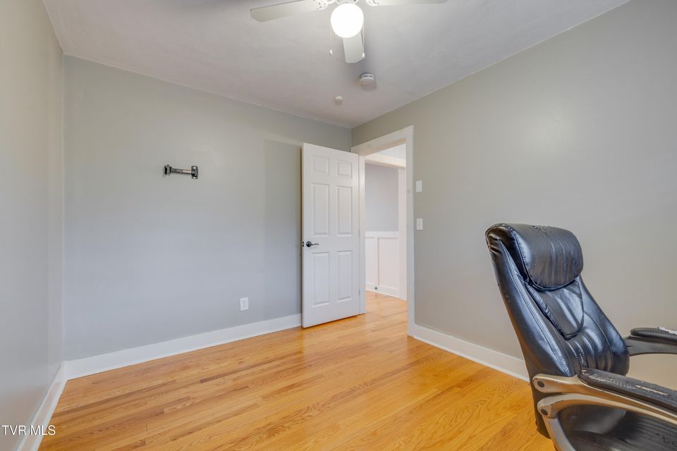 Photo #26: 308 Elmhurst Drive