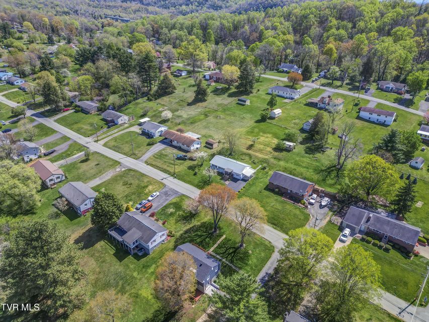 Photo #40: 308 Elmhurst Drive
