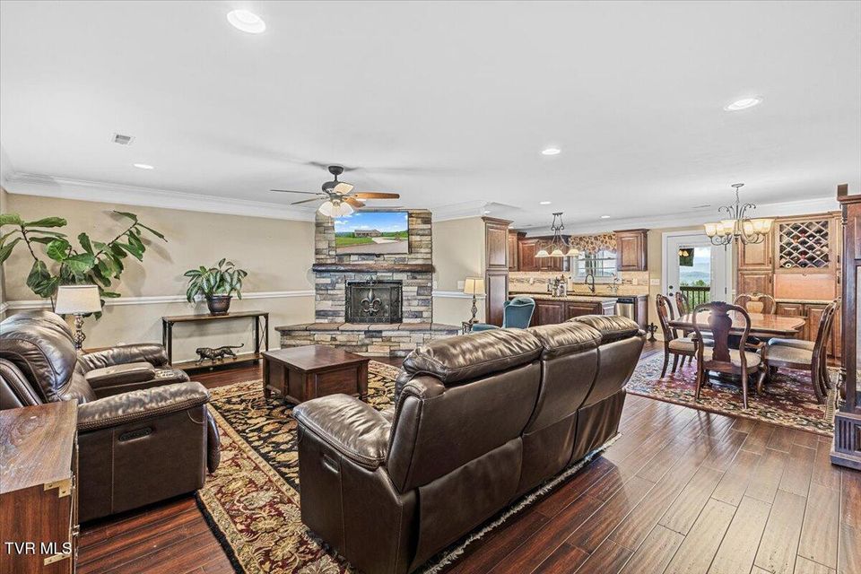 Photo #35: 4892 Eagle Pointe Drive