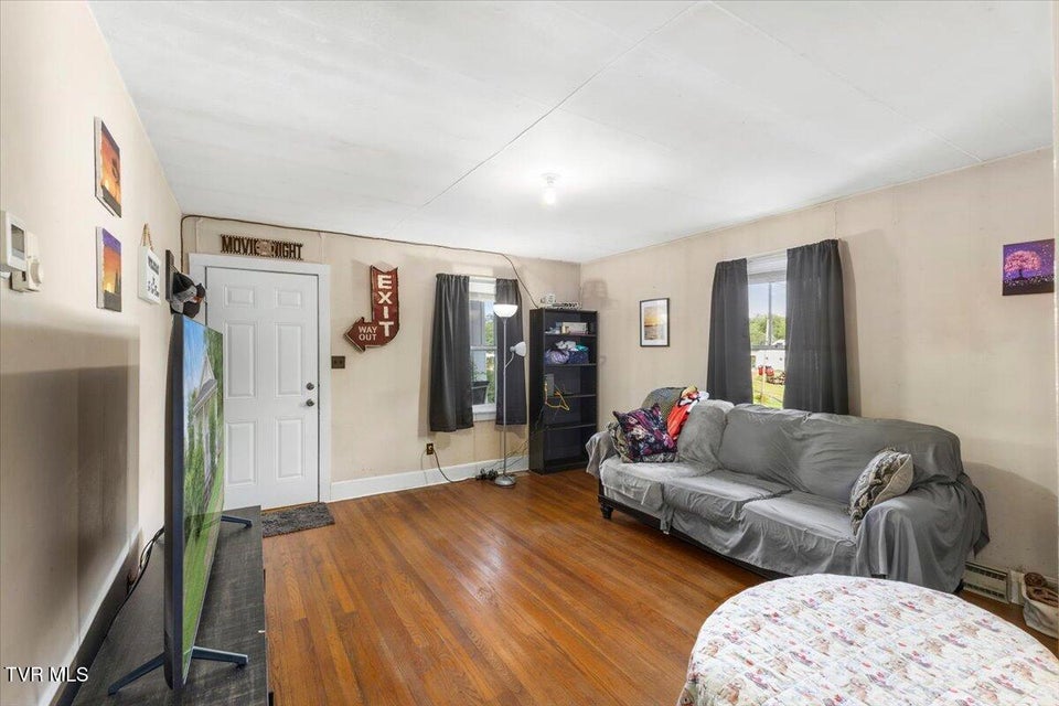 Photo #6: 136 Holcomb Street