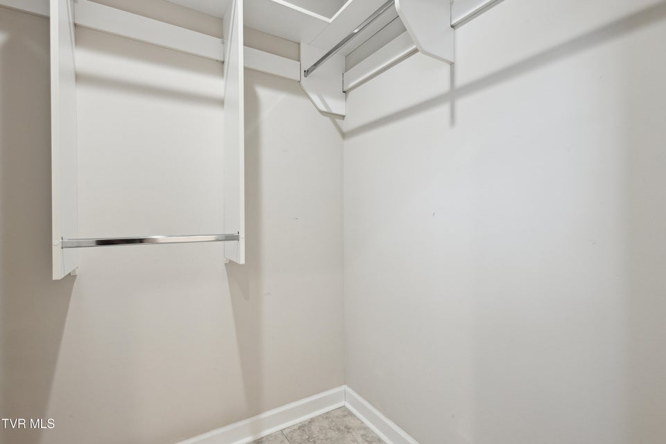 Photo #21: 924 Walker Street