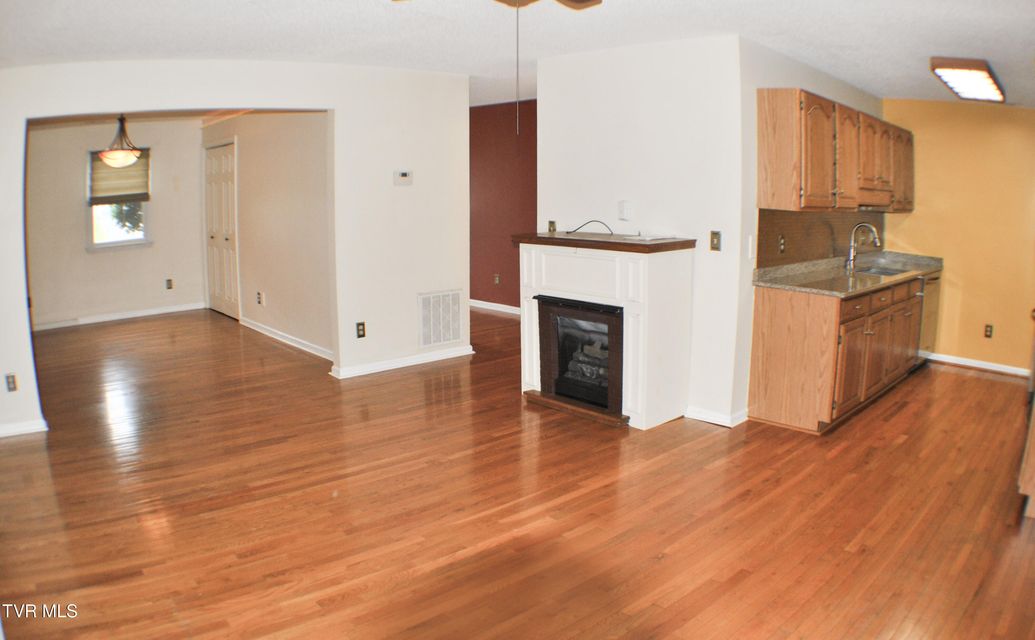 Photo #9: 2700 Indian Ridge Road