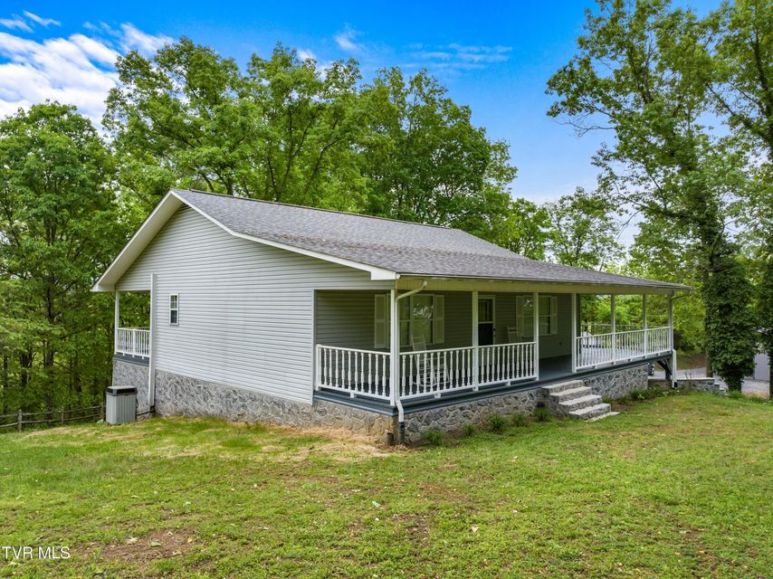 Photo #28: 670 Bulls Gap Saint Clair Road