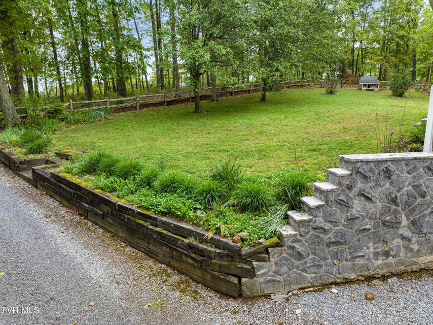 Photo #33: 670 Bulls Gap Saint Clair Road