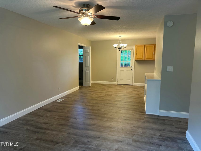 Photo #14: 138 Cedar Valley Boulevard