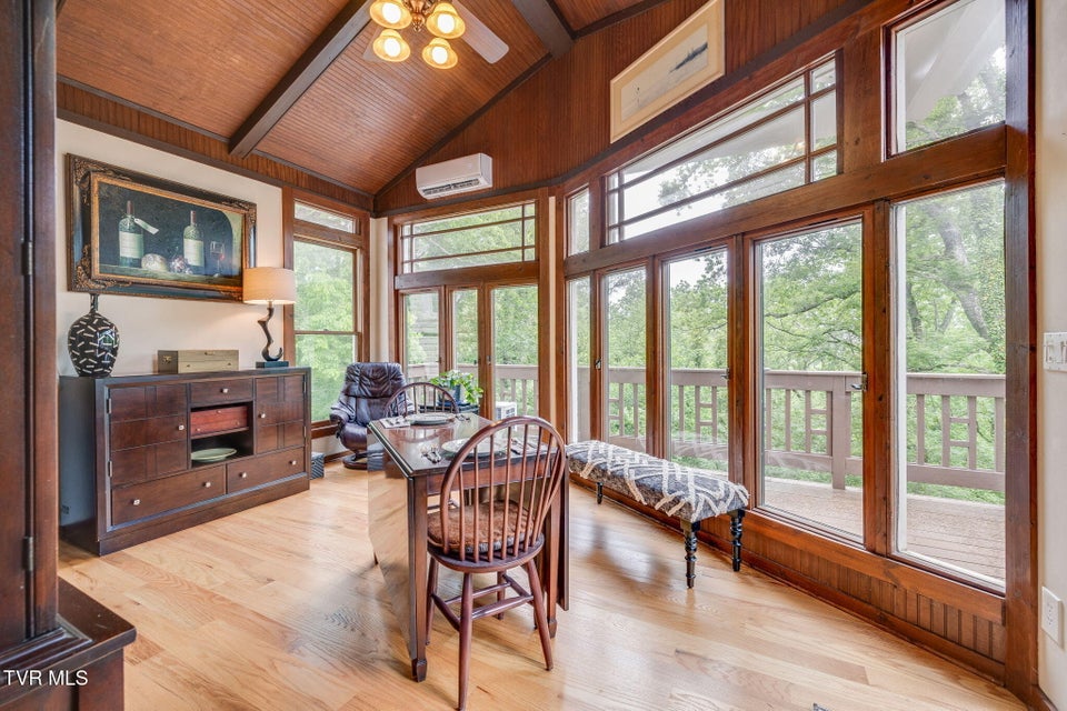 Photo #13: 3616 Orebank Road