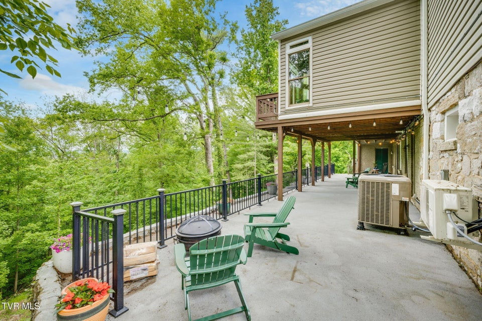 Photo #53: 3616 Orebank Road