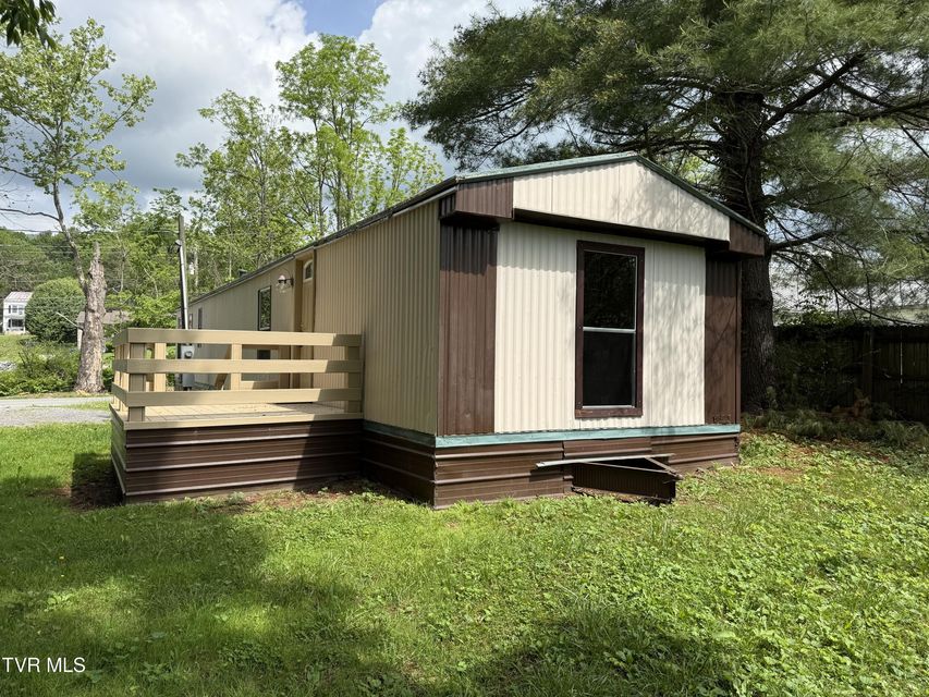 Photo #3: 104 Creekbank Road