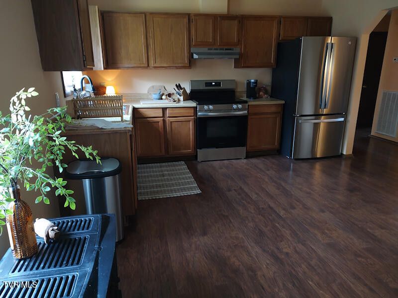 Photo #10: 3742 Beech Grove Road