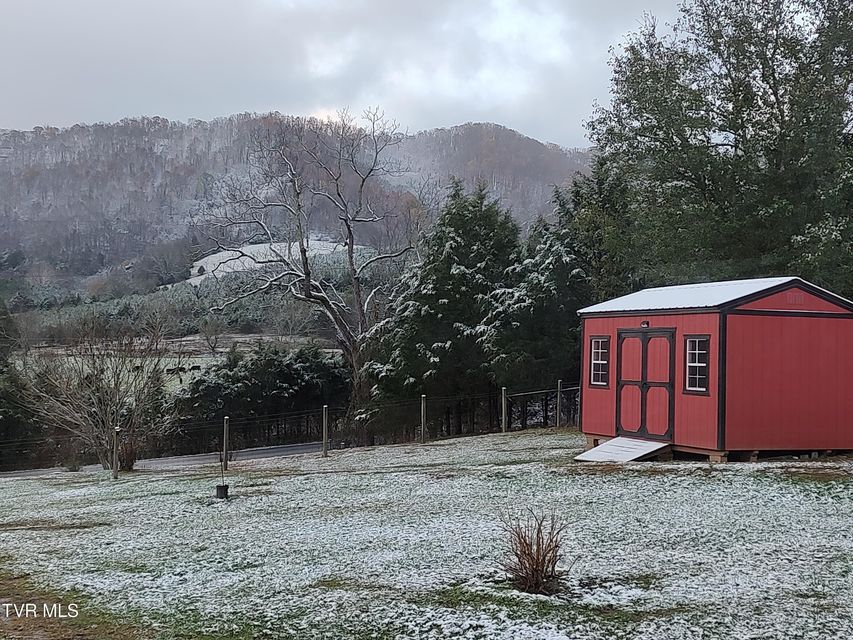 Photo #52: 3742 Beech Grove Road