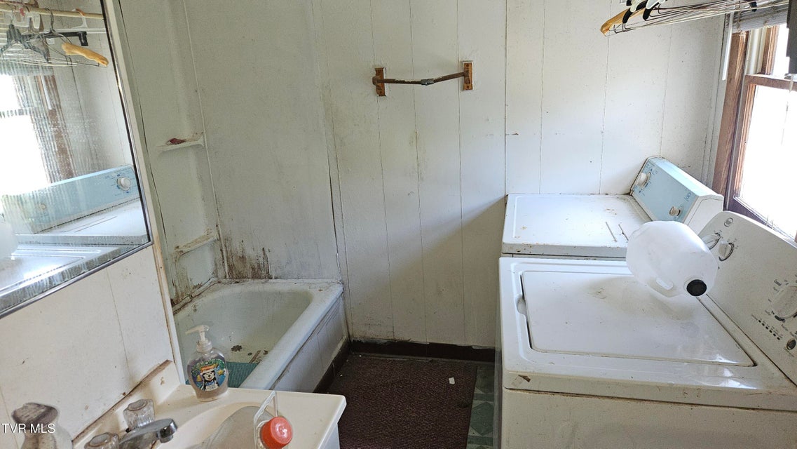 Photo #19: 328 Telford Road