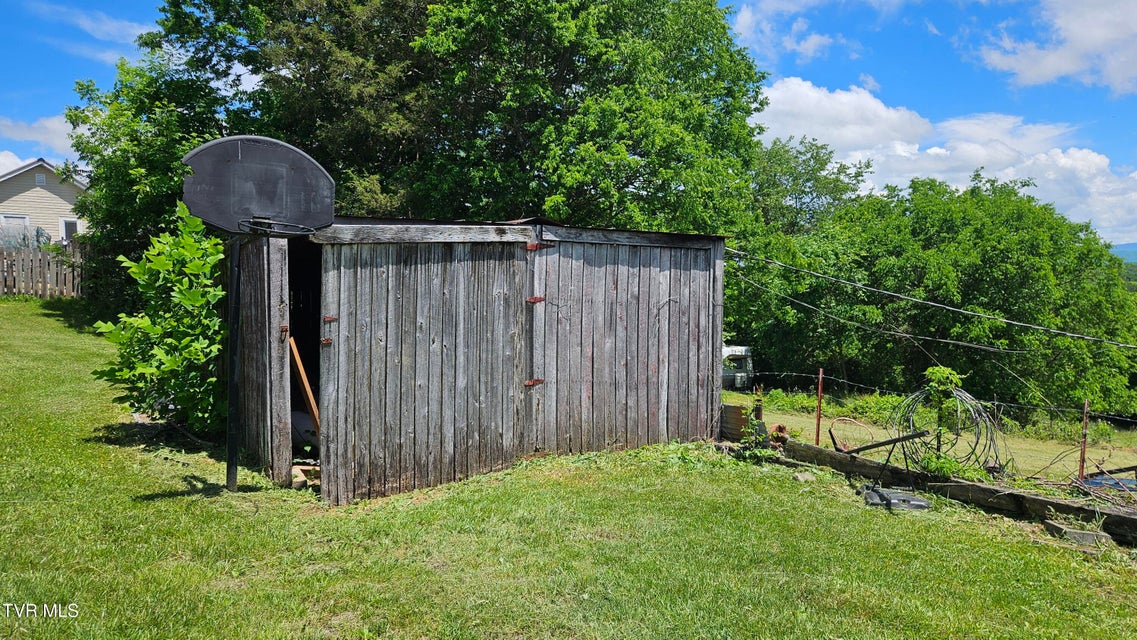 Photo #25: 328 Telford Road
