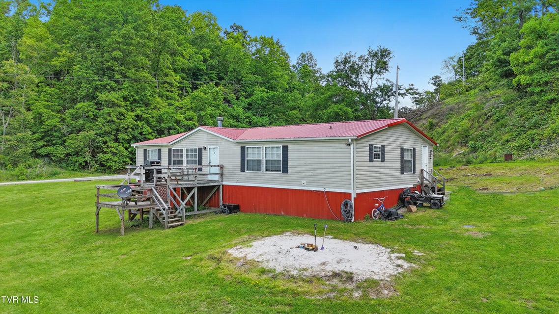 Photo #5: 880 Old Ridge Road