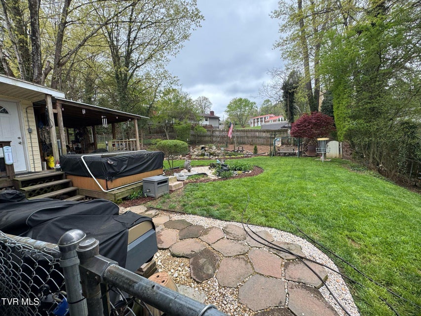 Photo #12: 1321 Holly Court