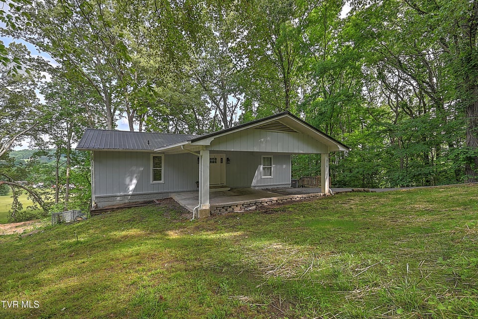 Photo #3: 376 Highland Road