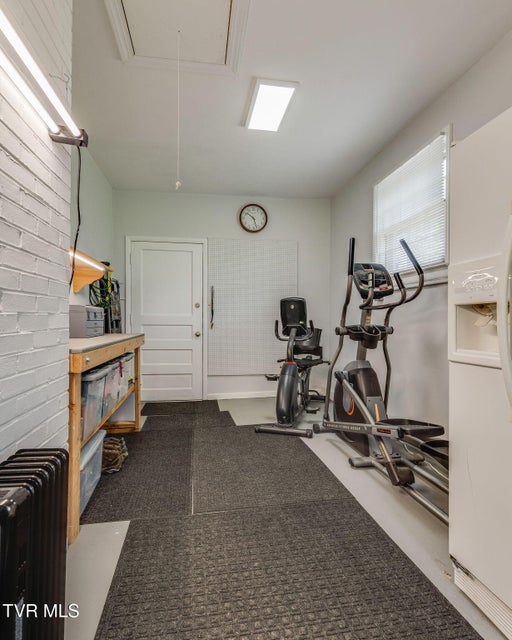 Photo #18: 908 Spring Valley Drive