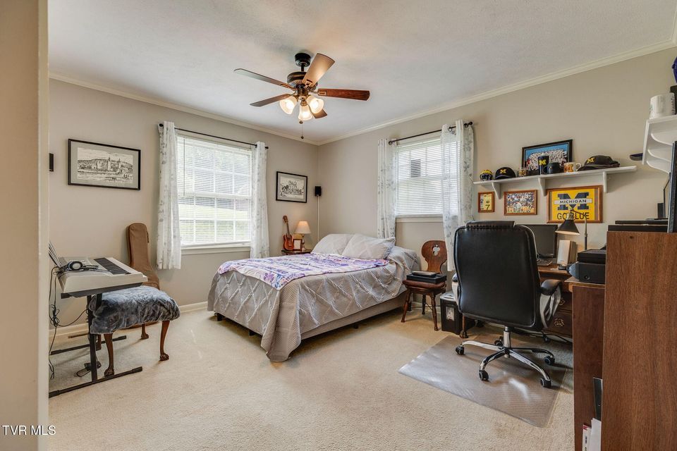 Photo #25: 908 Spring Valley Drive