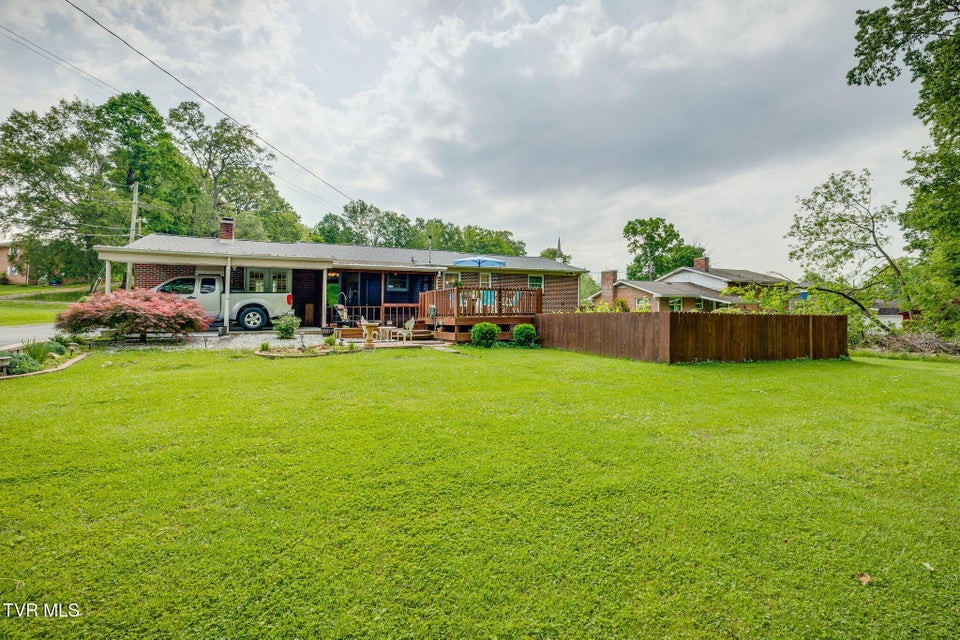 Photo #31: 908 Spring Valley Drive