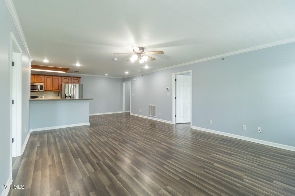 Photo #15: 712 Sir Echo Drive
