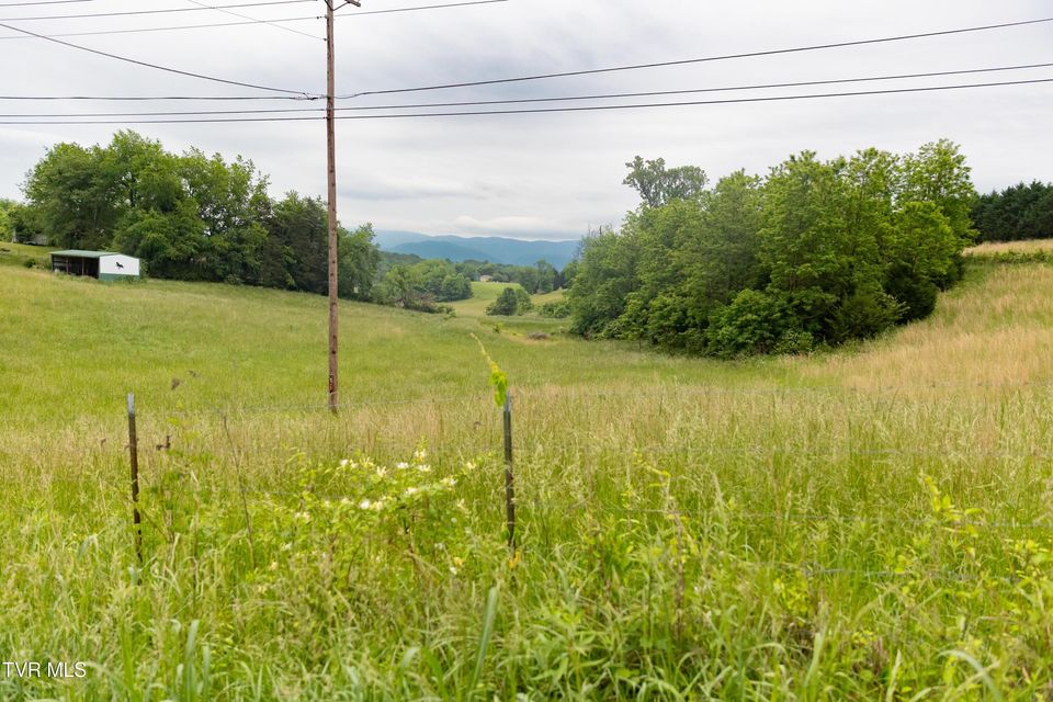 Photo #6: 935 Mount Hebron Road