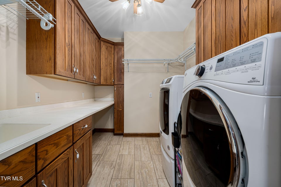 Photo #19: 4601 Stillwood Court