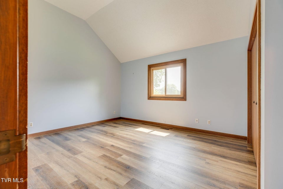 Photo #21: 100 Periwinkle Pl Place