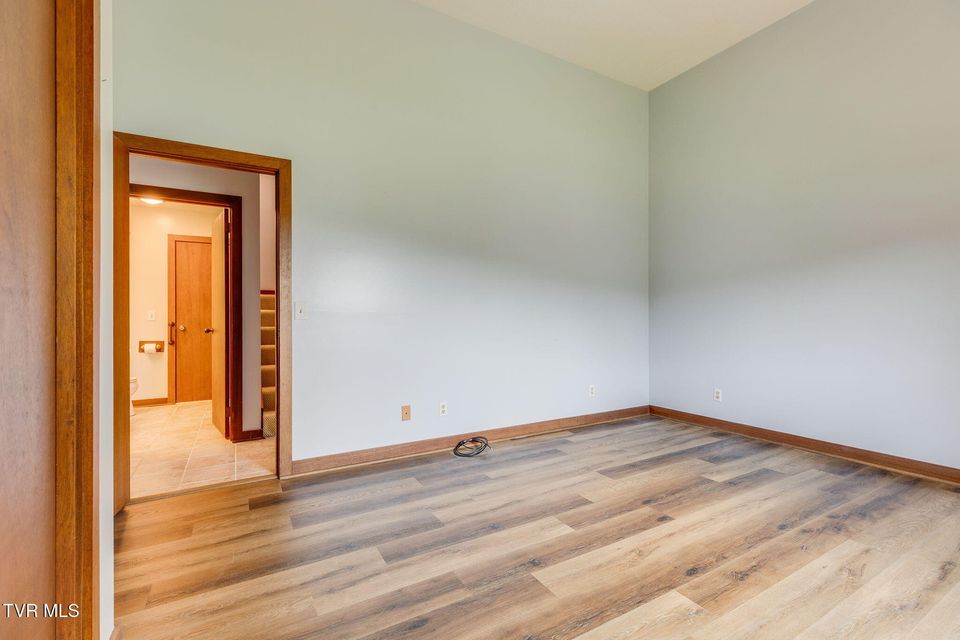 Photo #22: 100 Periwinkle Pl Place
