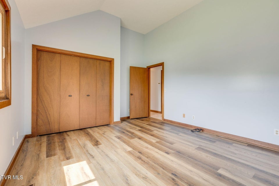 Photo #23: 100 Periwinkle Pl Place