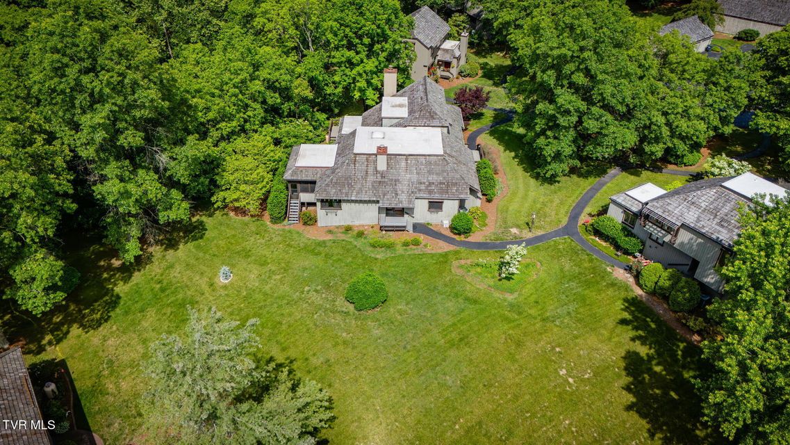 Photo #32: 100 Periwinkle Pl Place