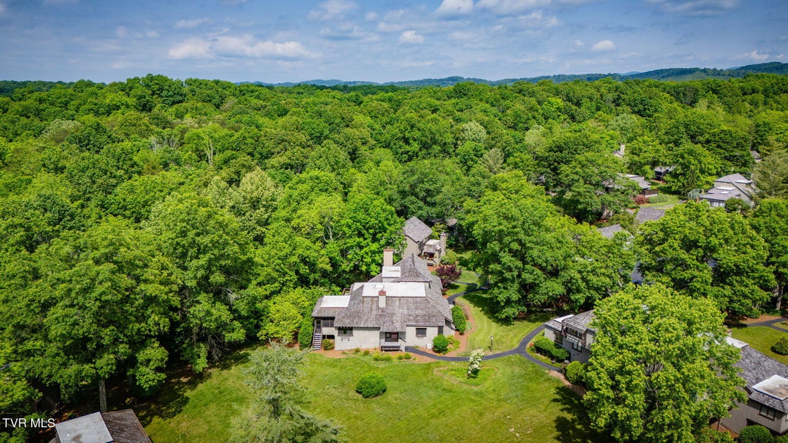 Photo #33: 100 Periwinkle Pl Place