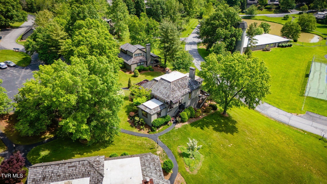 Photo #34: 100 Periwinkle Pl Place