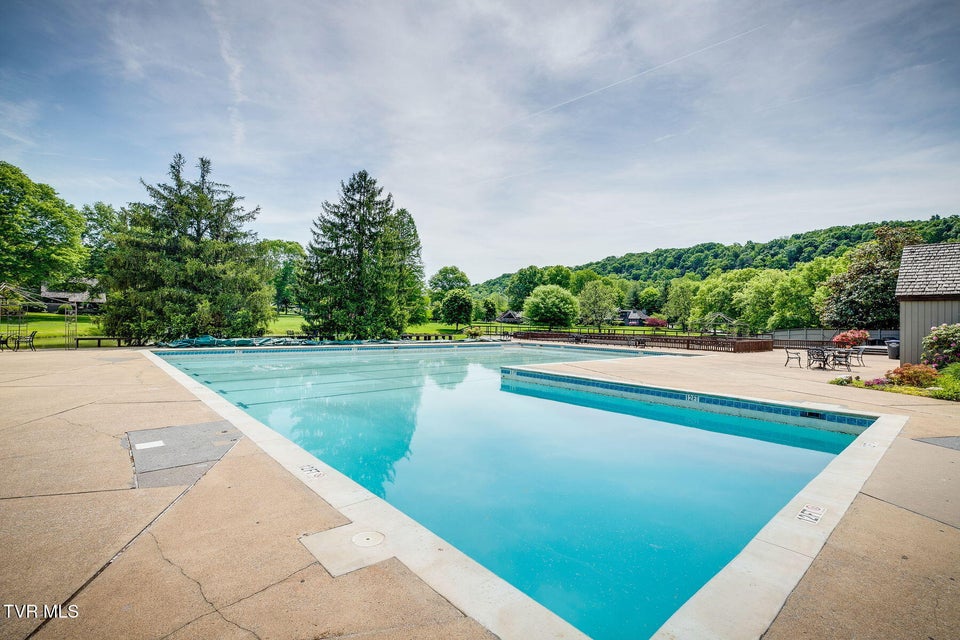 Photo #48: 100 Periwinkle Pl Place
